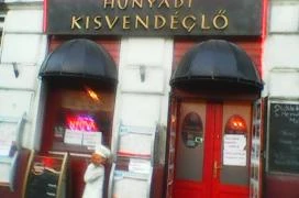 Hunyadi Kisvendéglő Budapest