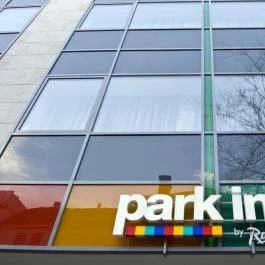 Park Inn by Radisson Budapest - Külső kép