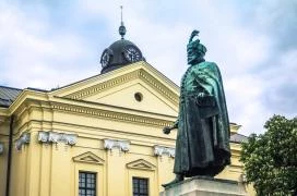 Emlékkert és Bocskai István szobra Debrecen