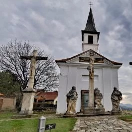 Fájdalmas Szűz-kápolna Esztergom - Egyéb