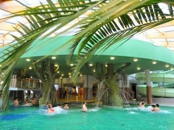 Aqua Palace Hajd szoboszl v lem nyek J rt l m r itt Olvass