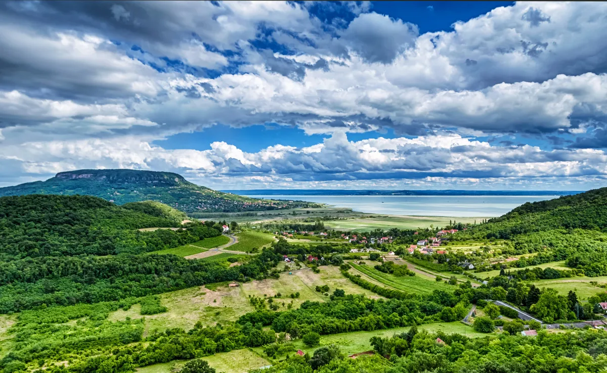 10 úti cél a Balatonon nyárra - Badacsony