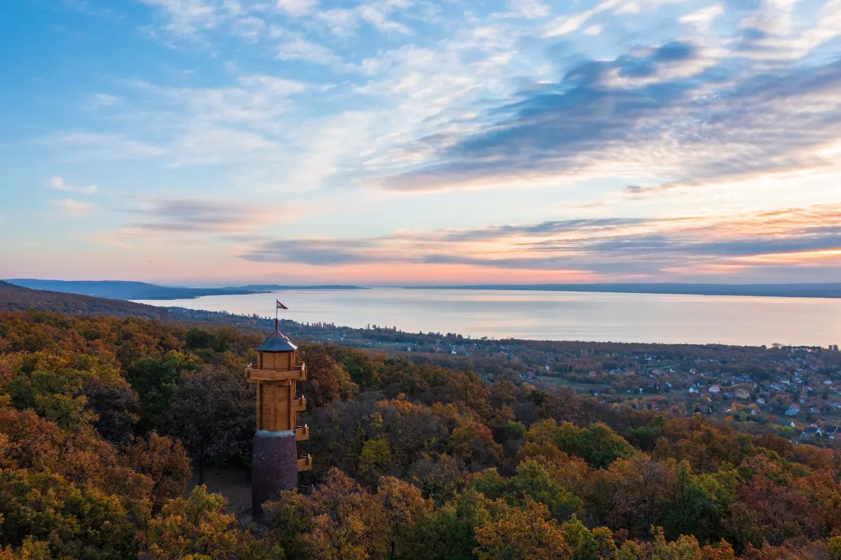 10 úti cél a Balatonon nyárra - Révfülöp