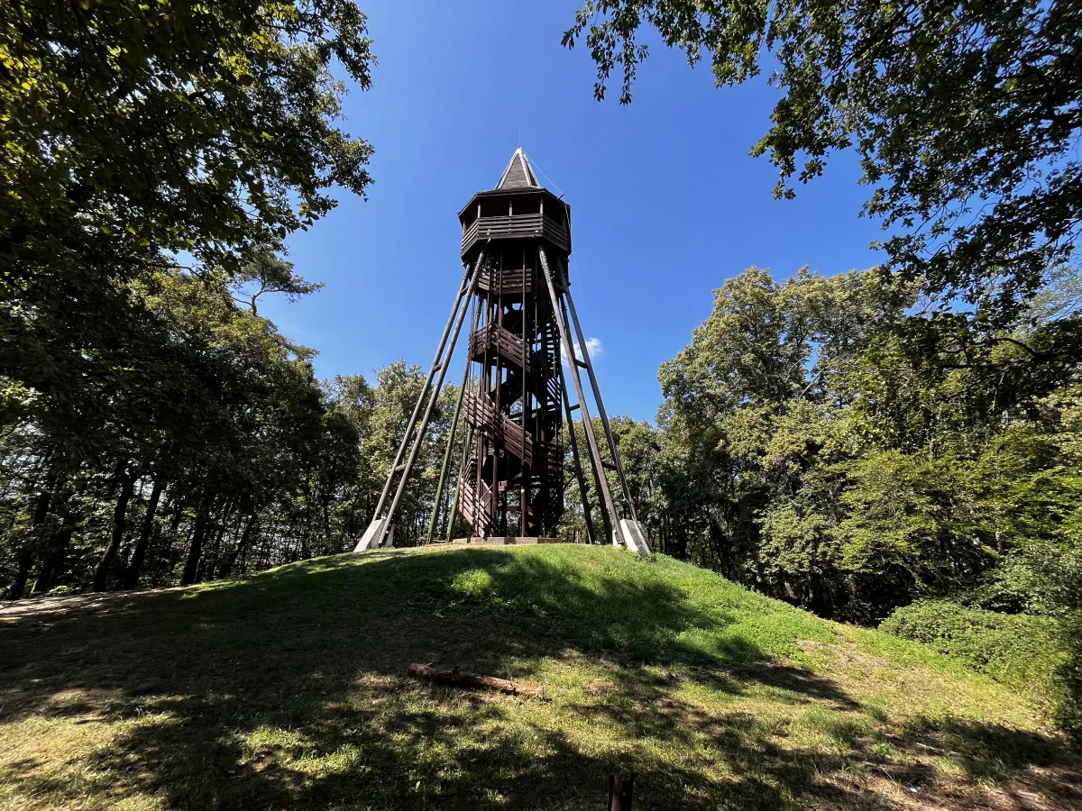 Kirándulóhelyek, látnivalók Sopronban / Várhely-kilátó, Lőverek / Fotó: ittjartam.hu