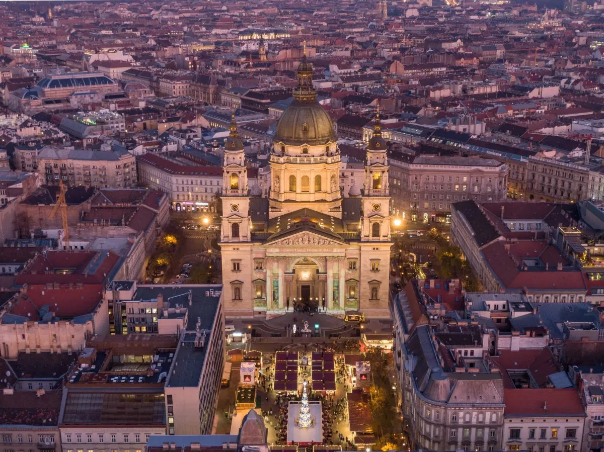 A világ legjobbjai között 2 budapesti adventi vásár is szerepel a CNN listáján