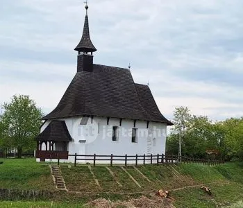 Az Árpád-kori templomok nyomán