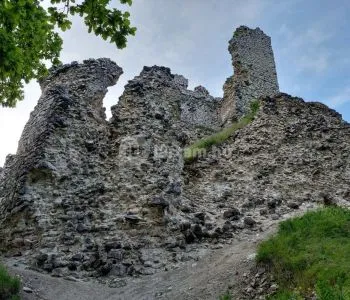 8 vadregényes várrom az országban, melyek a történelemről mesélnek