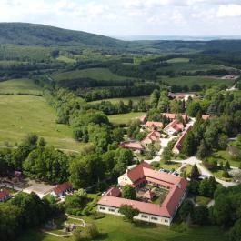 Hotel Szépalma Porva-Szépalmapuszta - Külső kép