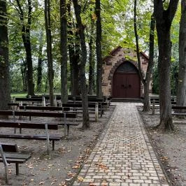 Római katolikus kápolna Balatonszemes - Külső kép