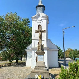 Xavéri Szent Ferenc-kápolna Szolnok - Egyéb