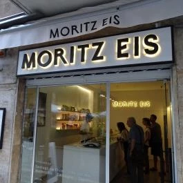 Moritz Eis - Hollán Ernő utca Budapest - Külső kép