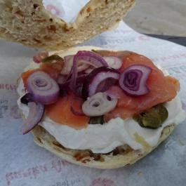 New York Bagel - Egyetem tér Budapest - Étel/ital