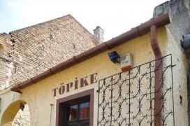 Töpike Bár Sopron