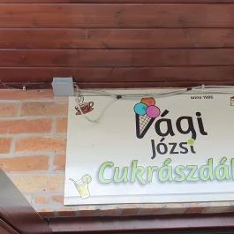 Vági Józsi cukrászda Göd - Egyéb