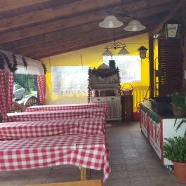 Pizza Garden Csopak - Külső kép