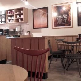 Costa Coffee - Árkád Budapest - Belső