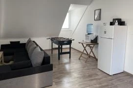 Telihold Apartman Velence