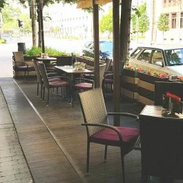 Long Cafe Debrecen - Külső kép