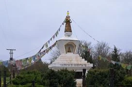 Gyógyító Buddha Sztúpa Biri