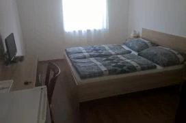 Ádám Apartmanház Siófok