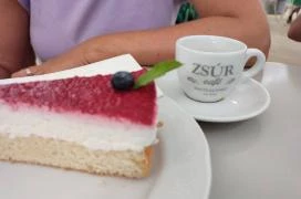 Zsúr Café & Fagylaltozó Balatonlelle