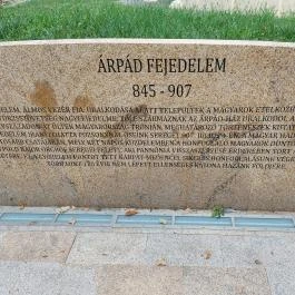 Árpád fejedelem Kalocsa - Egyéb