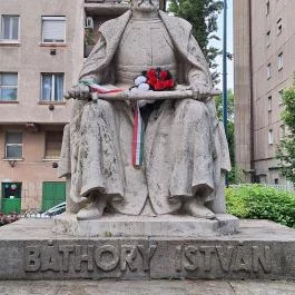 Báthory István Budapest - Külső kép