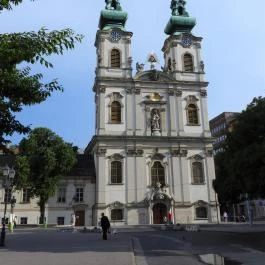 Budapest-Felsővízivárosi Szent Anna plébániatemplom Budapest - Külső kép