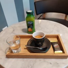 Caffè Vergnano - Etele Plaza Budapest - Étel/ital