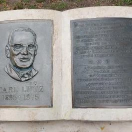 Carl Lutz domborműves emlékkő Budapest - Egyéb