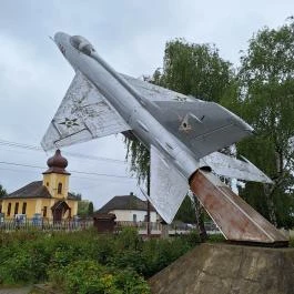 Gagarin-mellszobor Gyulaháza - Külső kép