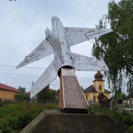 Gagarin-mellszobor Gyulaháza - Külső kép