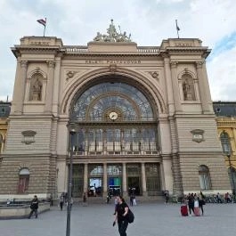 Keleti pályaudvar épülete Budapest - Külső kép