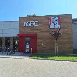 Kentucky Fried Chicken Szigethalom - Külső kép