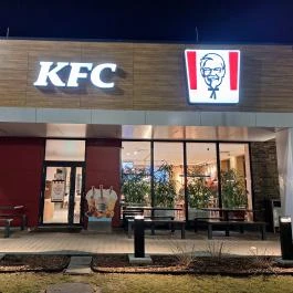 KFC Rákoskeresztúr DT Budapest - Külső kép