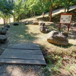 Kráter Kőpark bemutatóhely Pula - Külső kép