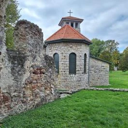 Mámai templomrom Balatonf?zf? - Külső kép