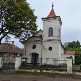 Máriapócsi Könnyező Istenszülő templom Anarcs - Külső kép