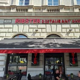 Ribster American Bar & Grill - Oktogon Budapest - Külső kép