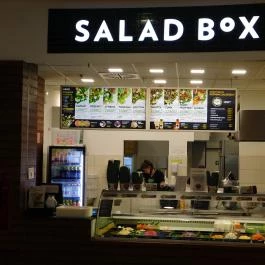 SaladBox - Auchan Budaörs - Külső kép