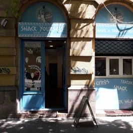 Snack Yourself Gyros Bar Budapest - Külső kép