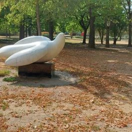 A szabadság szárnyaló madara Budapest - Külső kép