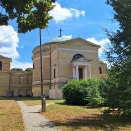 Szent Kereszt felmagasztalása templom Ganna - Külső kép