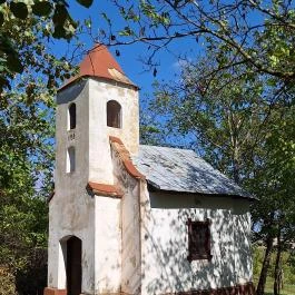 Szent kereszt megtalálása kápolna Tamási - Külső kép