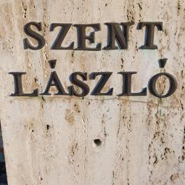 Szent László mellszobra Szob - Egyéb