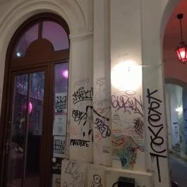 Bårom Bar Budapest - Külső kép