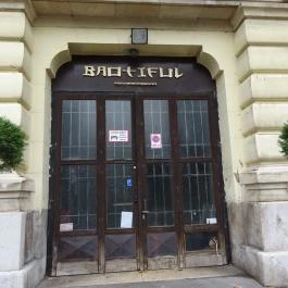 Baotiful Budapest - Külső kép