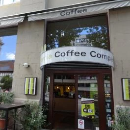 California Coffee Company - Szent István tér Budapest - Külső kép