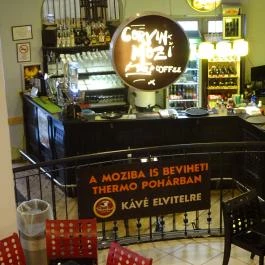 Corvin Mozi Bar & Coffee Budapest - Belső