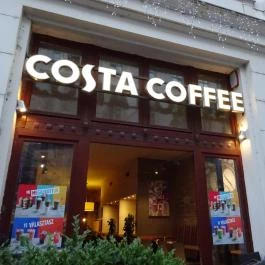 Costa Coffee - Gozsdu Udvar Budapest - Külső kép